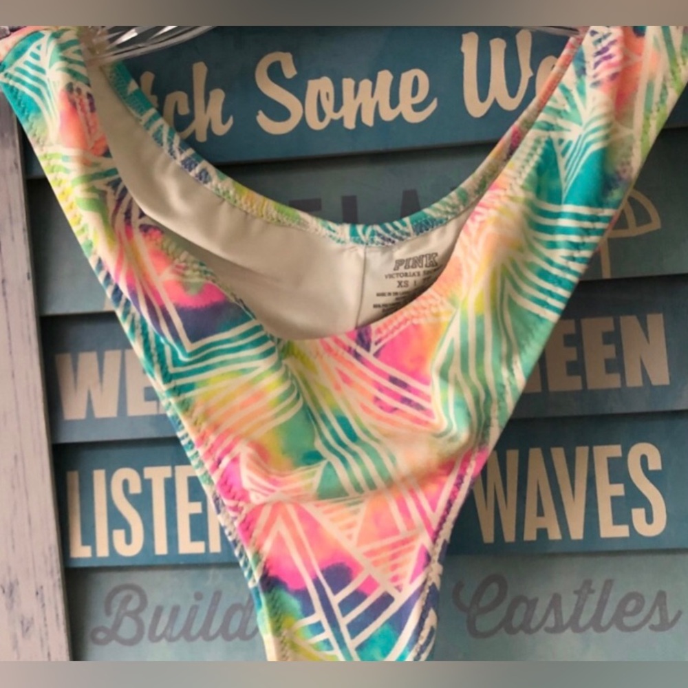 Victoria secret Pink tropical print ruched back bikini bottoms swimsuit 🎉sz XS